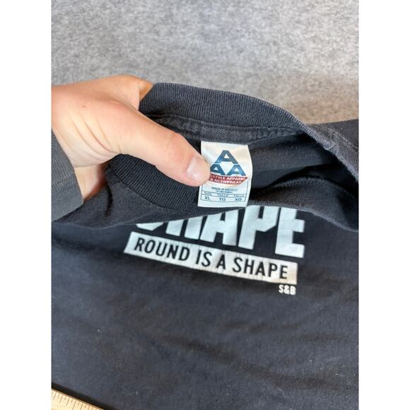 VINTAGE I'm In Shape Round Is Shape Shirt Mens XL Black Funny Slogan Novelty Tee - Picture 4 of 4